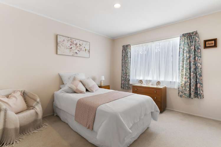 18/18 Williams Road Hobsonville_11