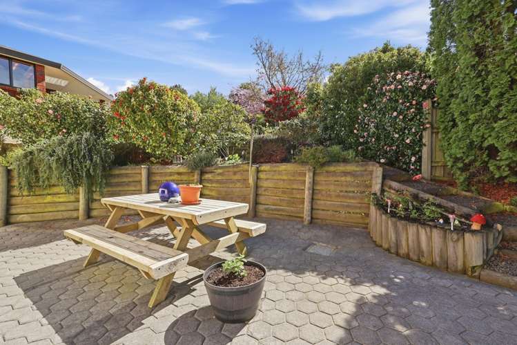21 Ferntree Drive Wakari_25