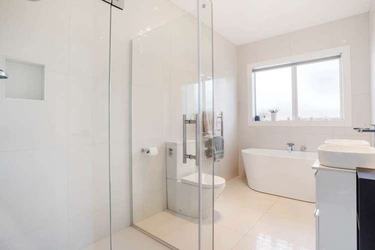 12 Paso Fino Crescent Karaka_15
