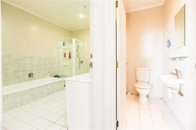 2d/6 Queen Street Palmerston North Central_7