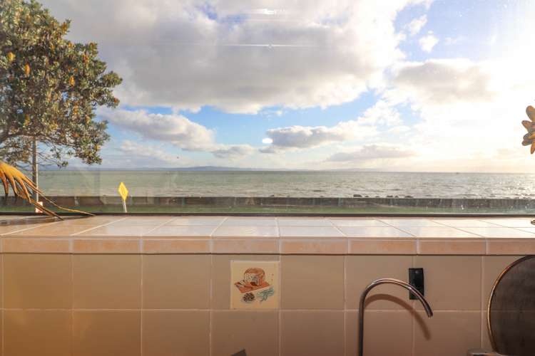 417 Fergusson Drive Thames_8