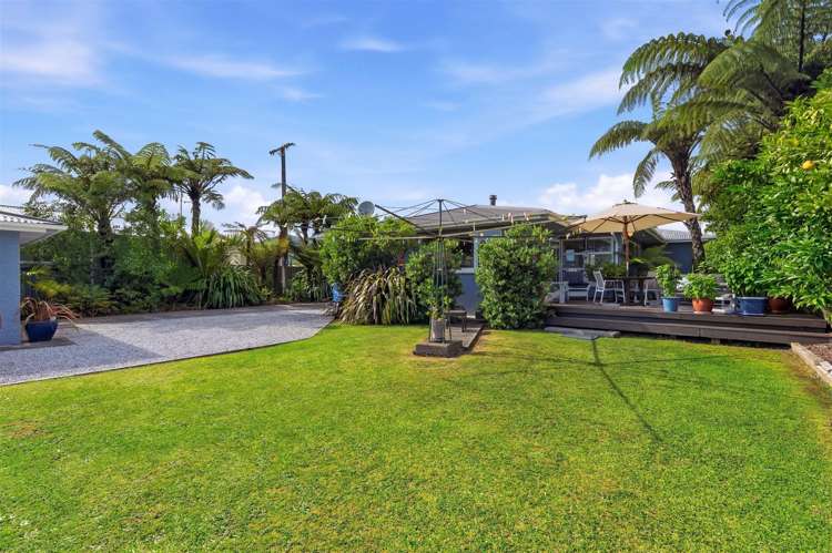 5 Edinburgh Street Takaka_13