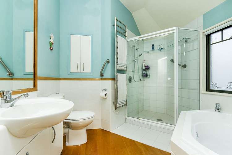 33 Jubilee Avenue Devonport_12