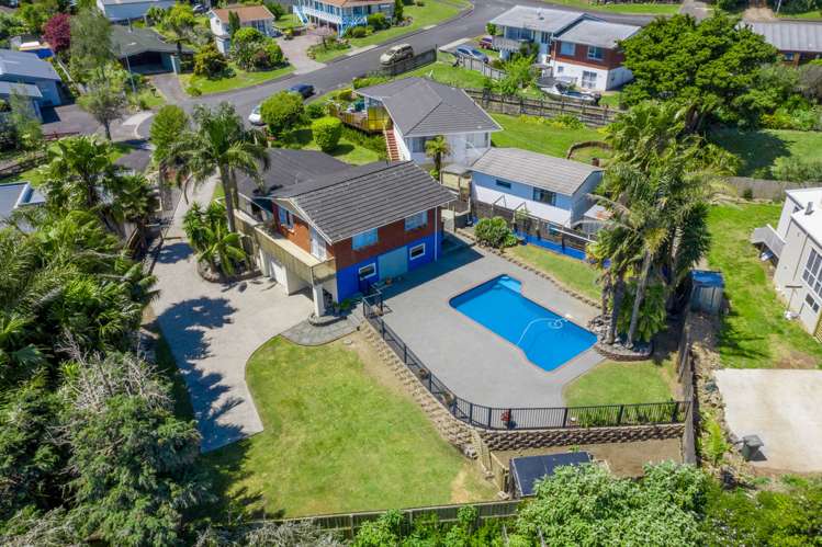 6 April Place Red Hill_19