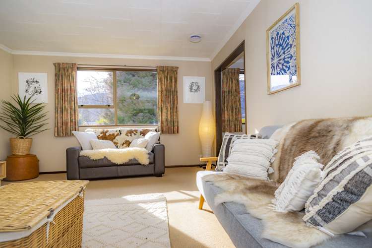 58 Adamson Drive Arrowtown_6