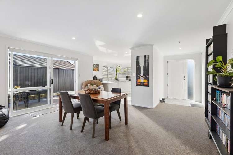 18 Raynor Crescent_4