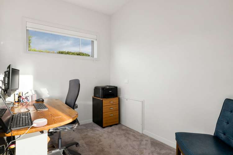 1 Alan Livingston Drive Cambridge_21