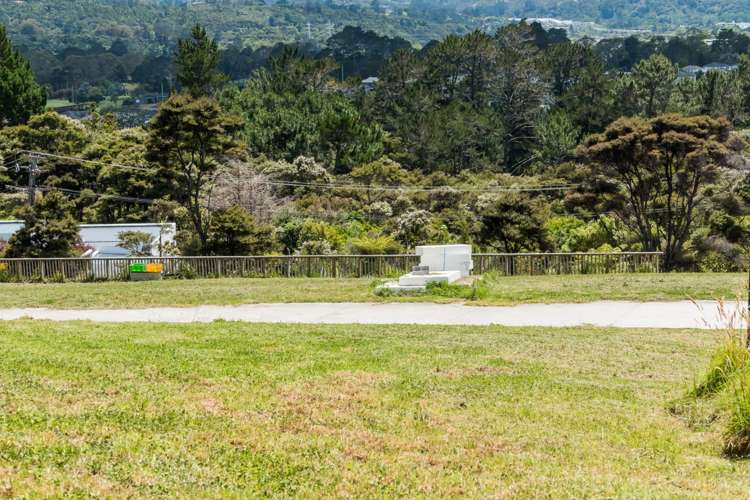 12 Highway View Lane Schnapper Rock_10