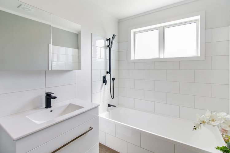 16 Linklater Avenue Foxton Beach_15