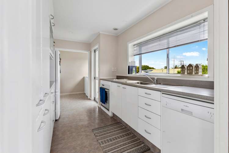 3 Derby Street Stoke_8