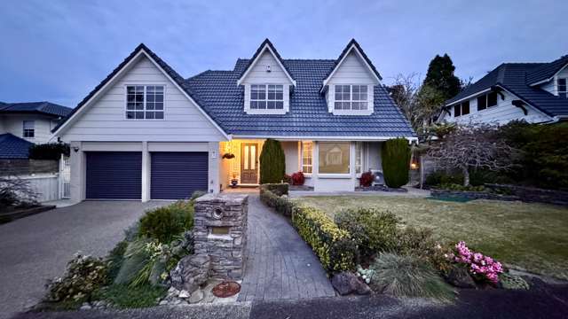 1st Time on market in 26 years - Beautiful Home