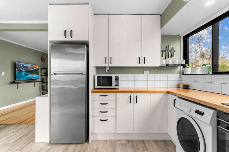 1935 Cove Road Mangawhai Heads_10