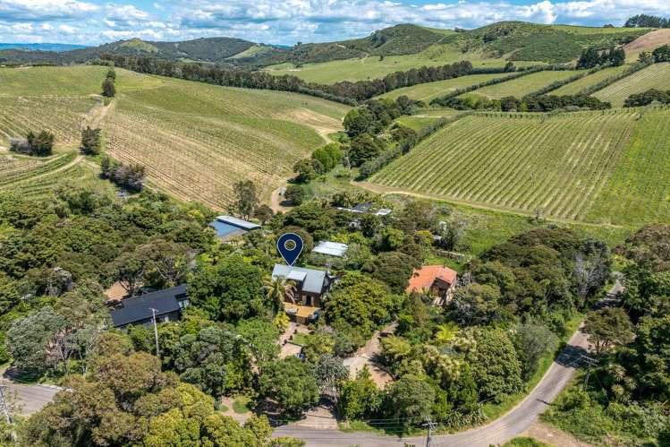 19 Te Makiri Road Onetangi_28