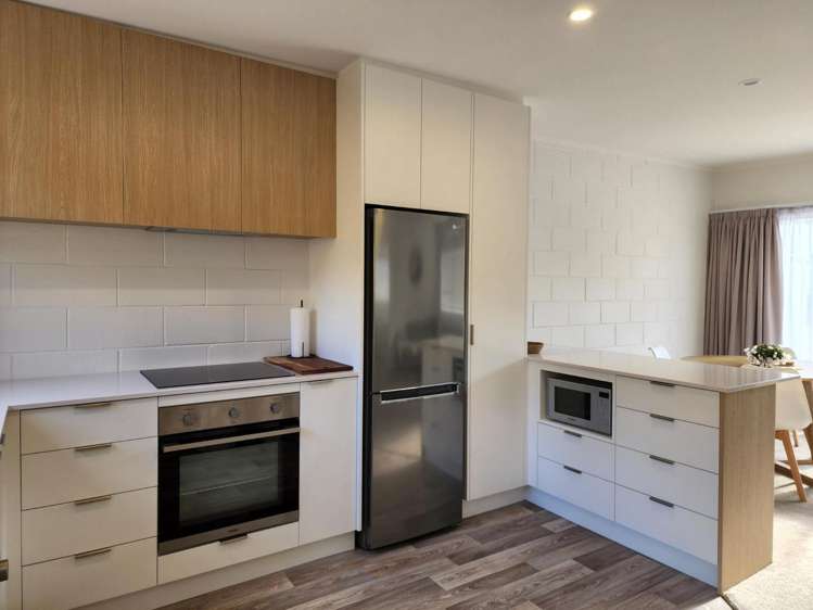 48a Pitcairn Street Oakura_7