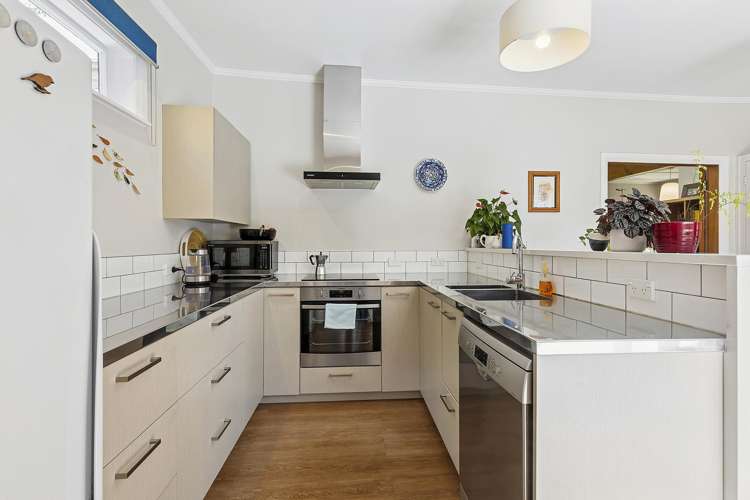 10 Hall Street Newtown_6