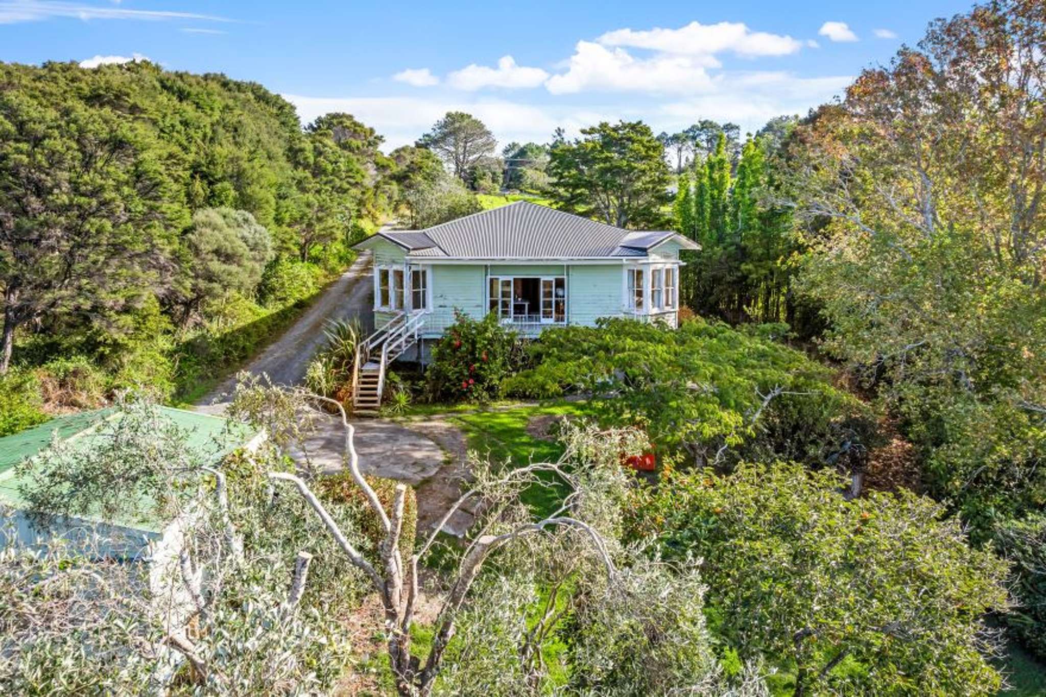 Eccentric couple’s estate that was in a legal dispute spruced up for sale