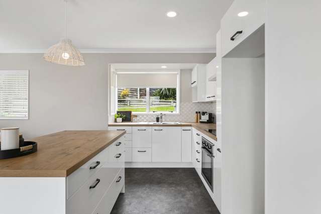 35a Meander Drive Welcome Bay_4