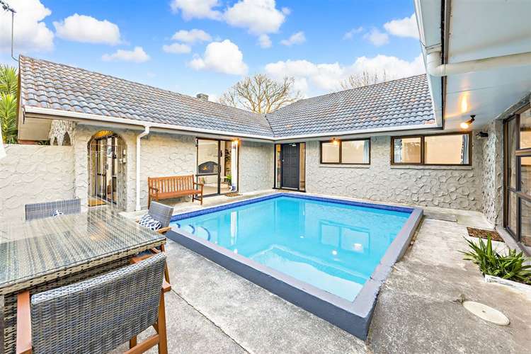 3 Chantal Place Red Hill_6