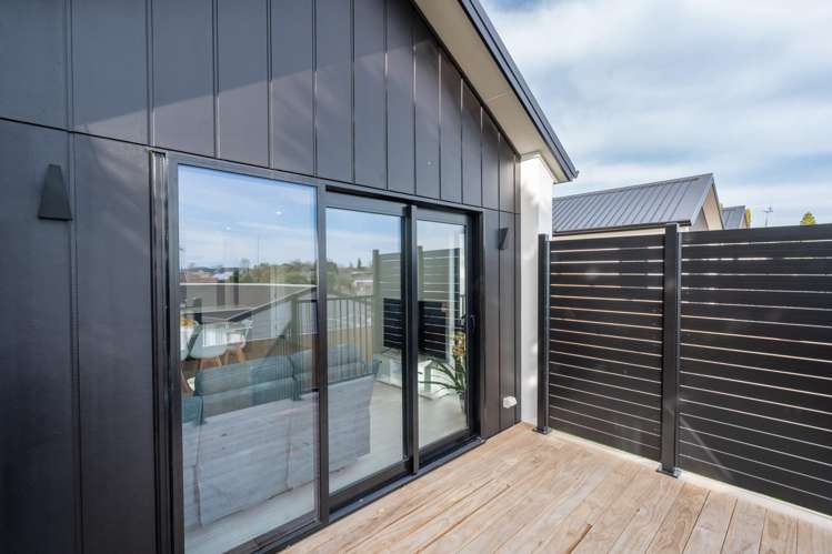 1/18 Church Road Pukete_9