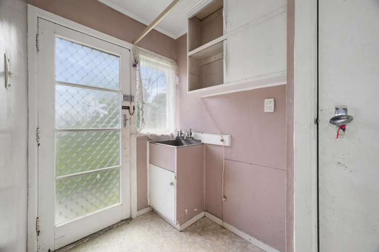 95B Sunset Road Mangakakahi_13