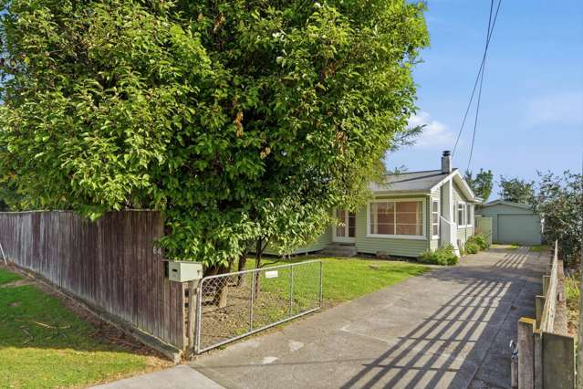 64 New Renwick Road Burleigh_3