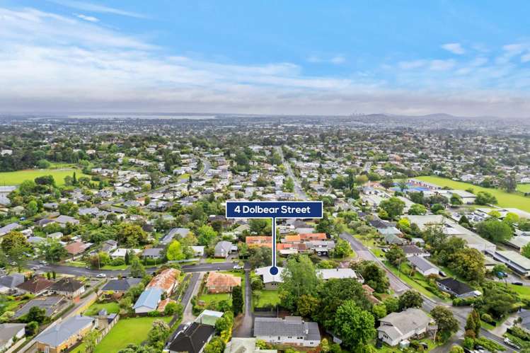 4 Dolbear Street Titirangi_23
