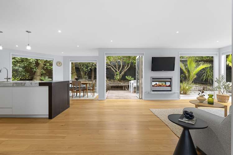 2/15A Rodney Road_4
