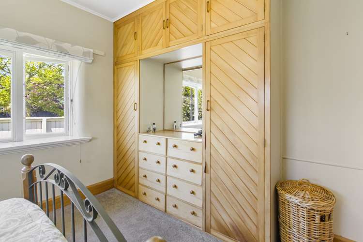 19 Hillview Crescent Highfield_8