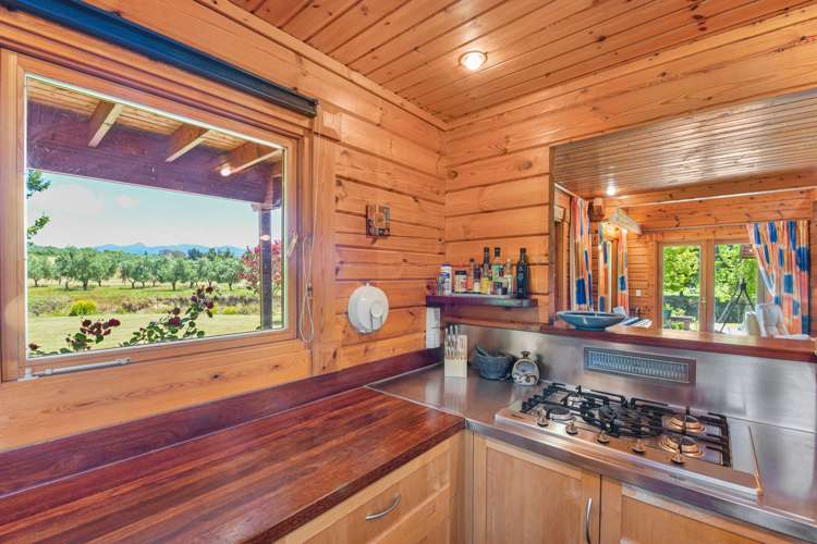 457 Central Road South Upper Moutere_13