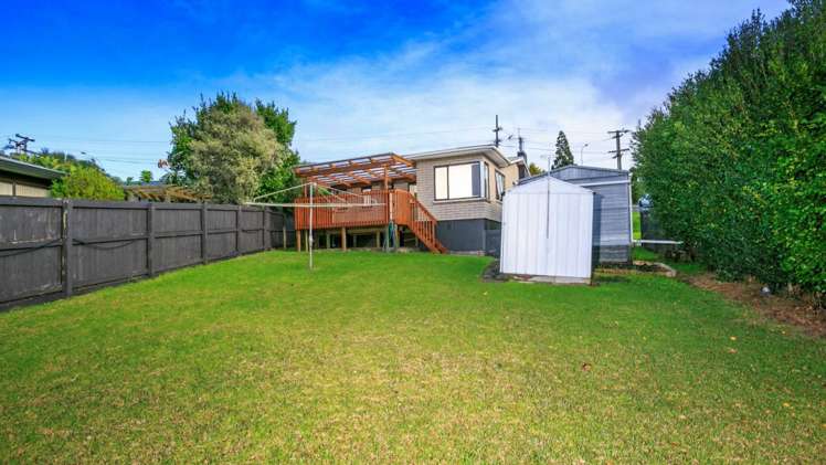 1 Ellice Road Totara Vale_13