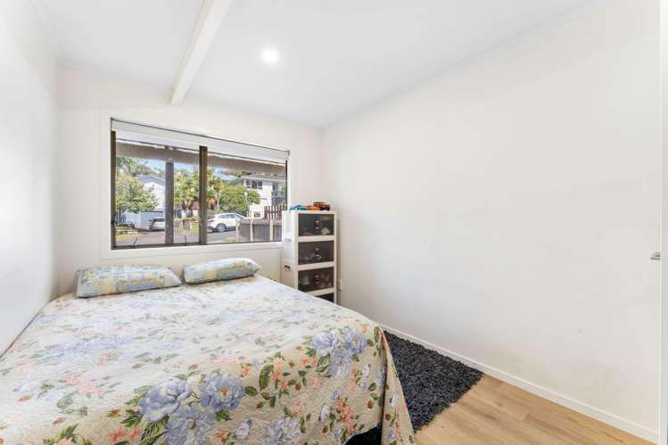 17 Lemnos Place Titirangi_22