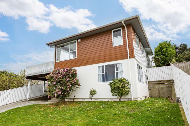 56 Owhiti Street Titahi Bay_3