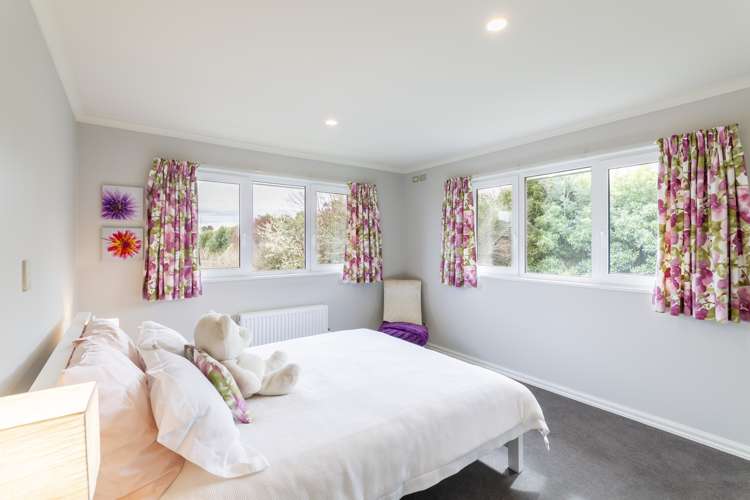 9 Springbrook Lane Northwood_11