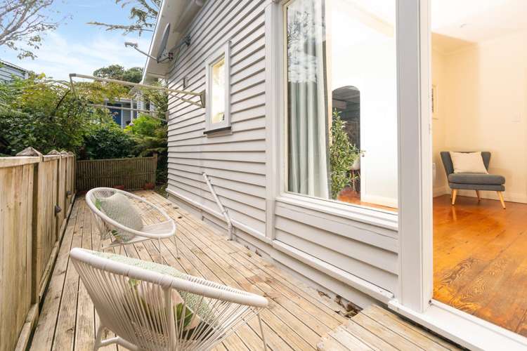 25 Omar Street Khandallah_12