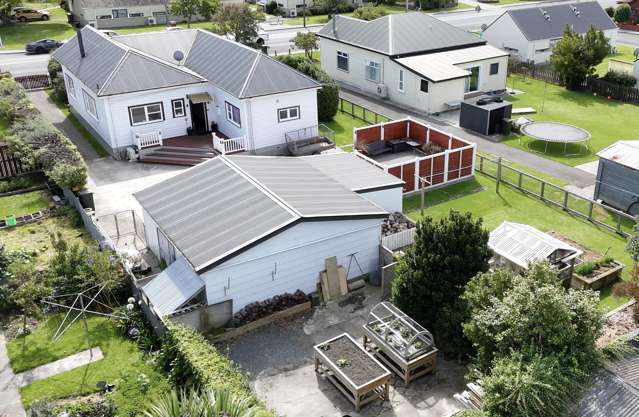 77 Charlotte Street Balclutha_3