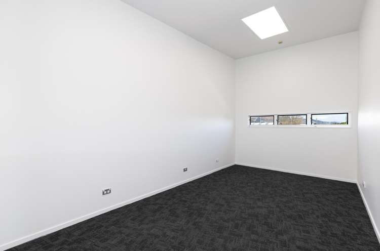 1 Cadillac Way (Level 1 Office) Annesbrook_9