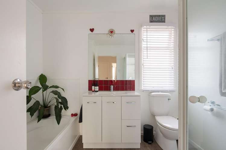 569 Aberdeen Road Te Hapara_11