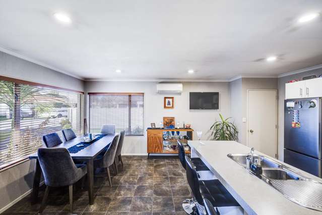 5a Park Lane Greenmeadows_3