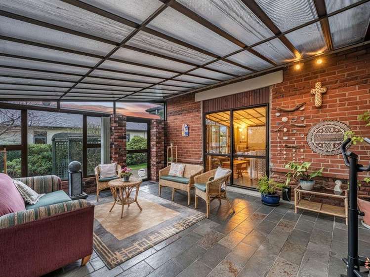  442 Queens Drive Windsor_10