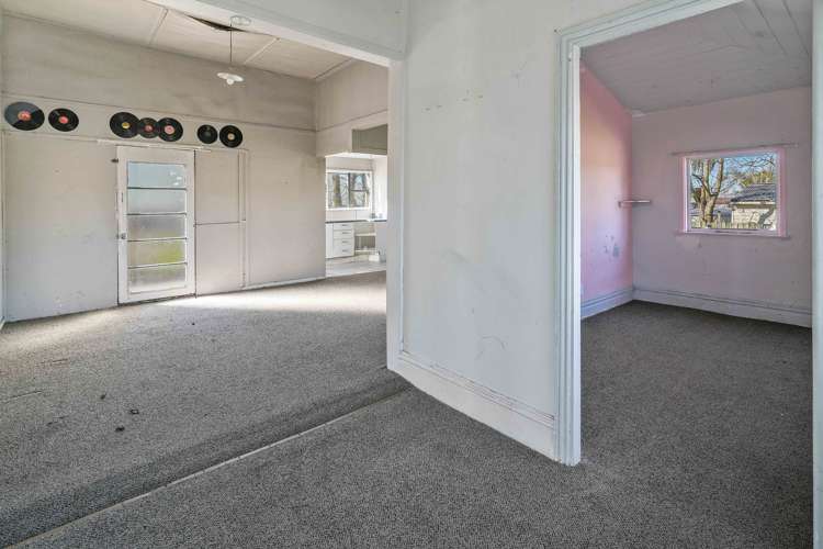 290 Pages Road Wainoni_7