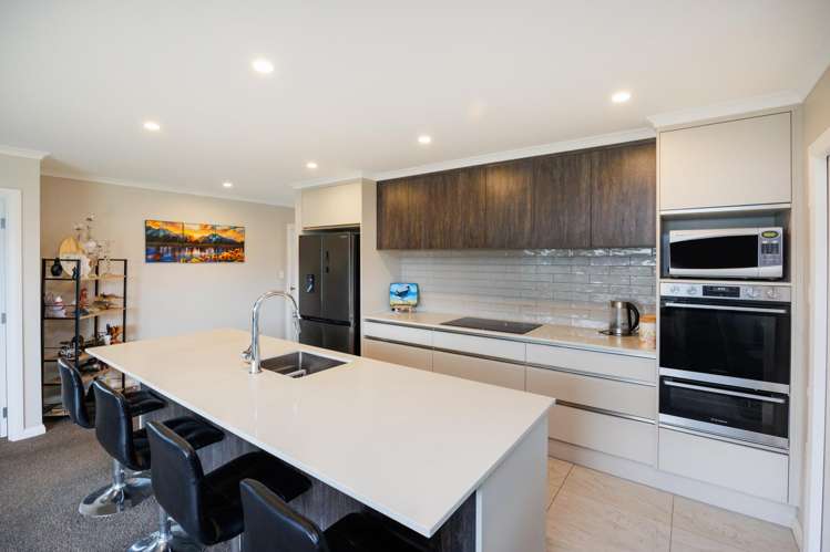 71 Johnstone Drive Fitzherbert_7