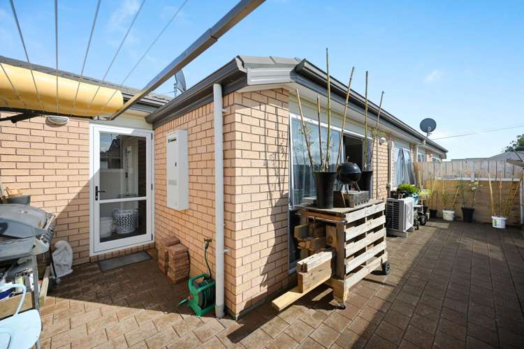 16B Enderley Avenue Enderley_15