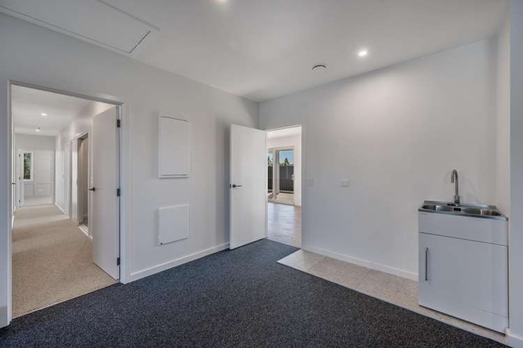 17 Arihi Crescent Frimley_20