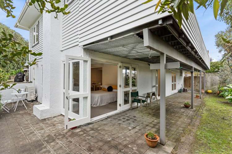 1/51 Merani Street Belmont_25