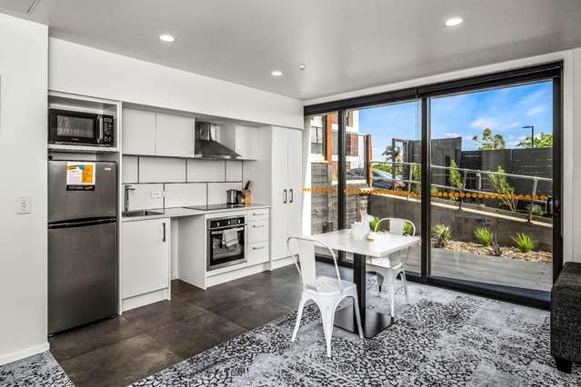 Fully Furnished Studio