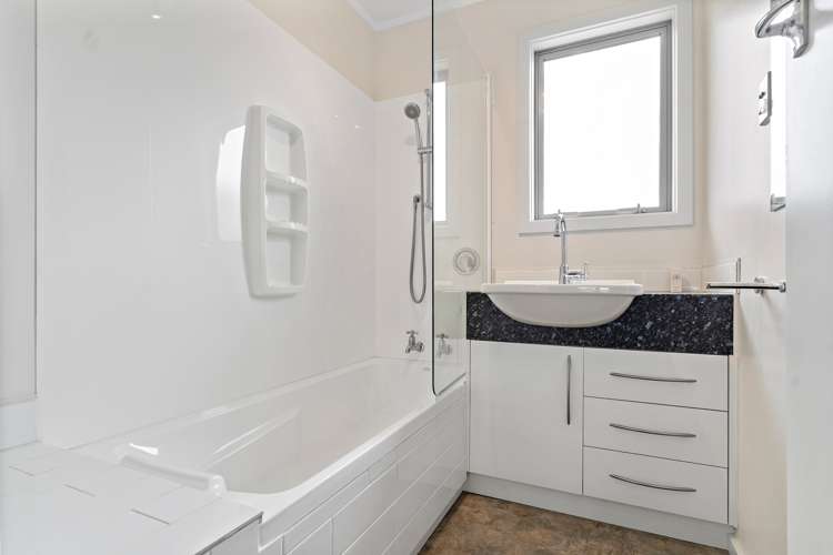 2 North Street Greytown_11