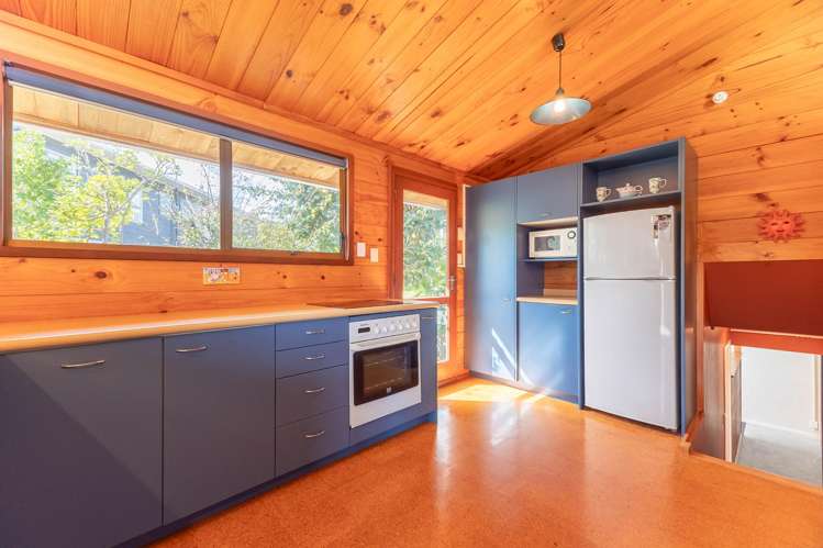 6 Tahi Road Paraparaumu Beach_7