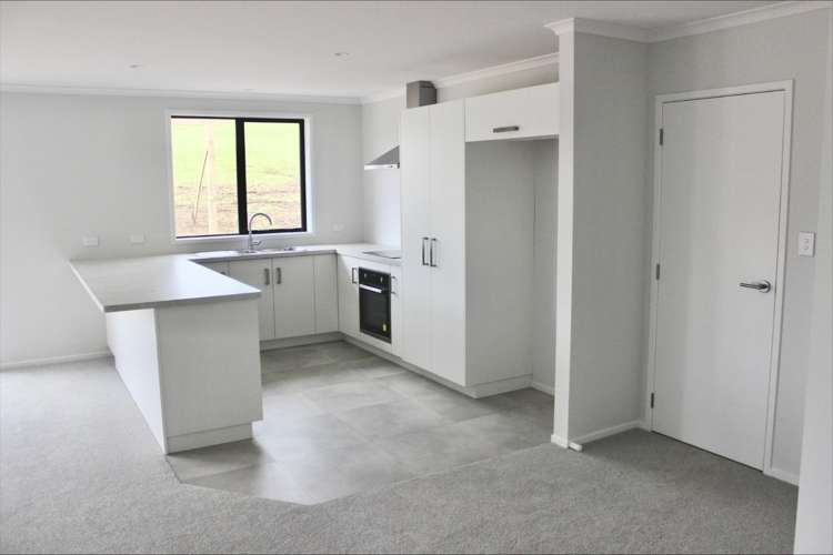 30 Wilshire Drive 10917_1