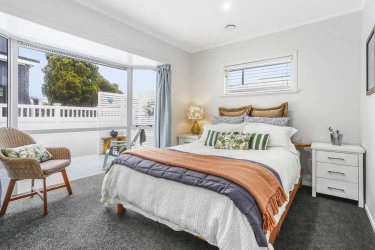 63 Church Road Mangere Bridge_13