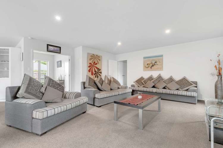 3/52 Hinemoa Street_3